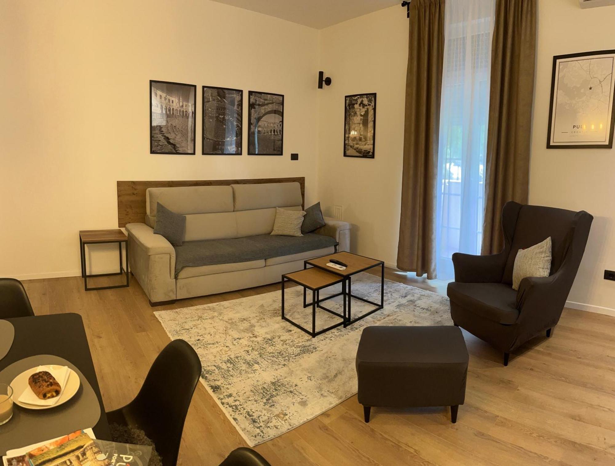 Apartments Incis Next To The Pula Amphitheather エクステリア 写真