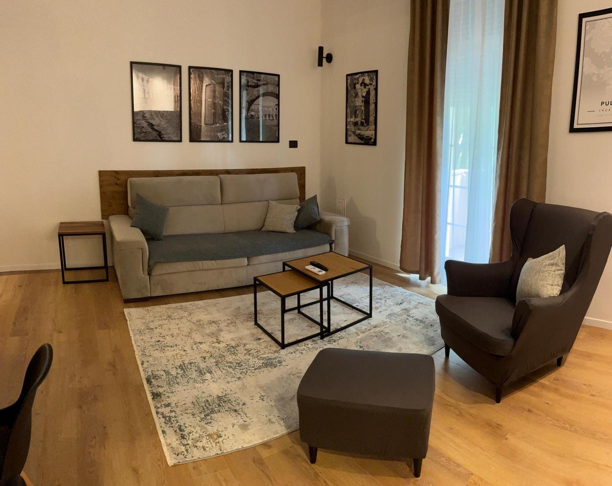 Apartments Incis Next To The Pula Amphitheather エクステリア 写真