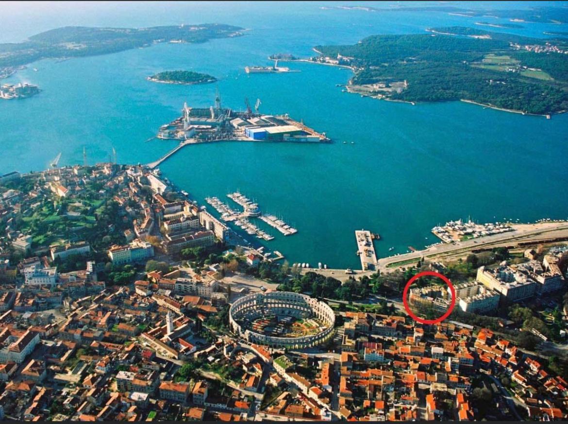 Apartments Incis Next To The Pula Amphitheather エクステリア 写真